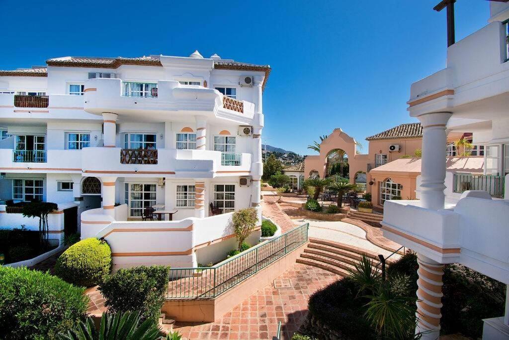 Spectacular Apartment In Matchroom Country Club Fuengirola Extérieur photo